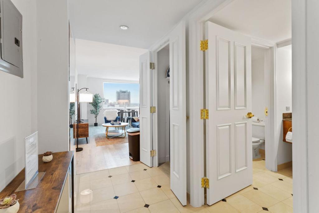 Boardwalk 2Br 3Ba Condo Cozysuites At Showboat 애틀랜틱시티 외부 사진